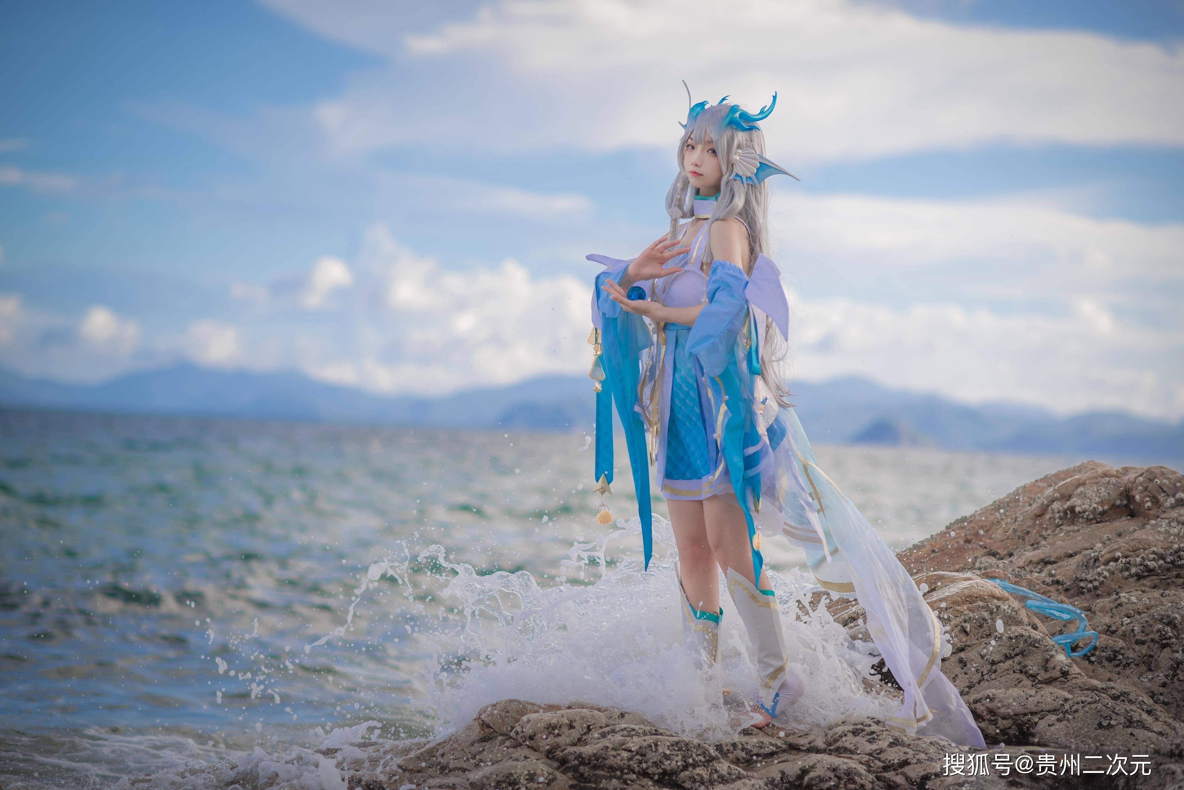 2023英雄联盟职业联赛春季赛总决赛，暨LPL十周年纪念颁奖典礼，即将于4月15日在上海梅赛德斯-奔驰文化中心举行