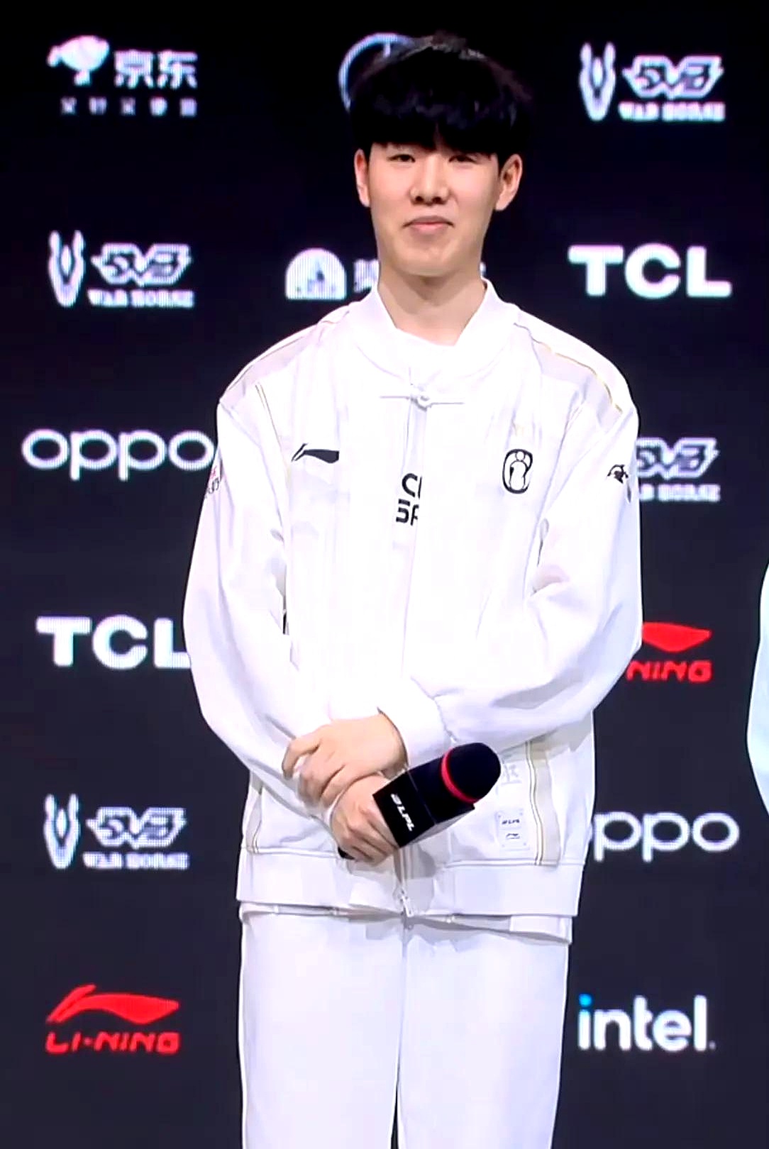 【观点】成都AG超玩会秋季赛回顾，“光之轮换”，既是优势也是隐患